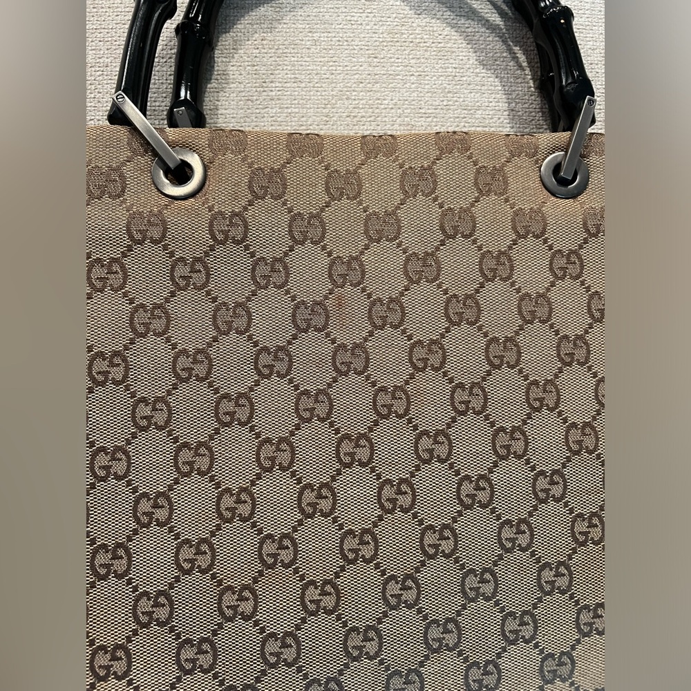 Authentic Gucci Monogram Bamboo Bag Beige - Picture 2 of 7